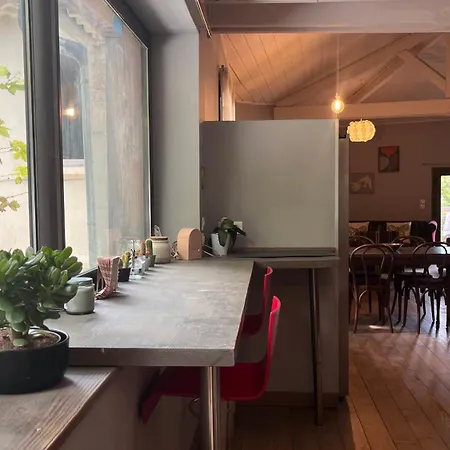 Дом отдыха Maison Chaleureuse Avec Terrasse Privee