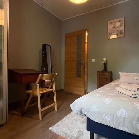 Maison Chaleureuse Avec Terrasse Privee Дом отдыха
