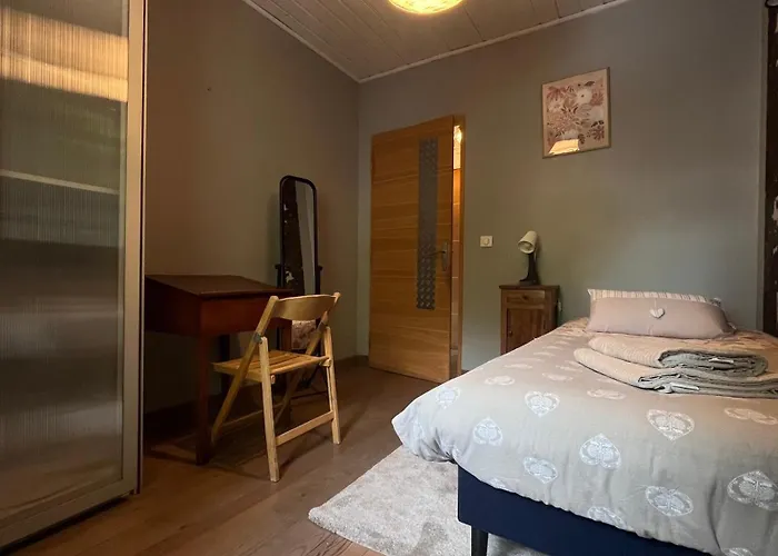 Maison Chaleureuse Avec Terrasse Privee 度假居